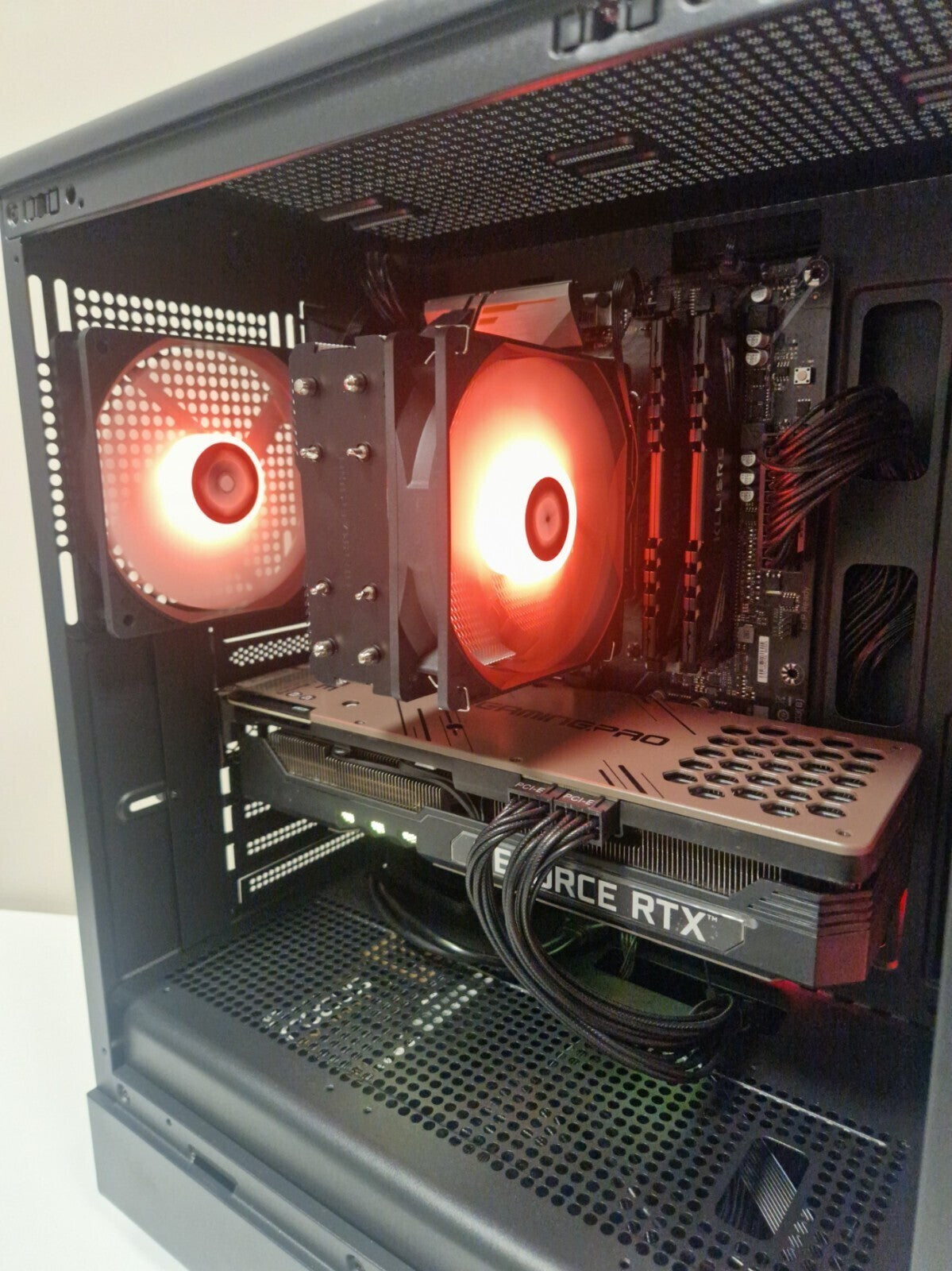 Gaming PC | Ryzen 5 5600XT | RTX 3080 Ti 12GB | 32GB RAM | 1TB SSD