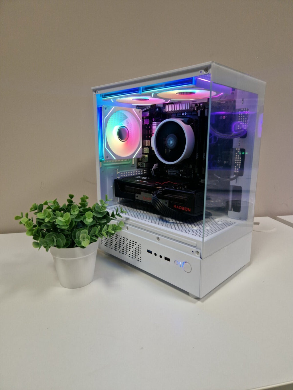 Gaming PC | Ryzen 5 5500 | RX 9060 XT | 16GB RAM | 1TB NVMe SSD